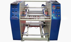 Máquina rebobinadora cortadora longitudinal de film estirable
