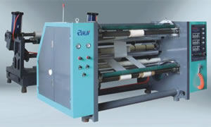 Máquina rebobinadora cortadora longitudinal de papel celofán